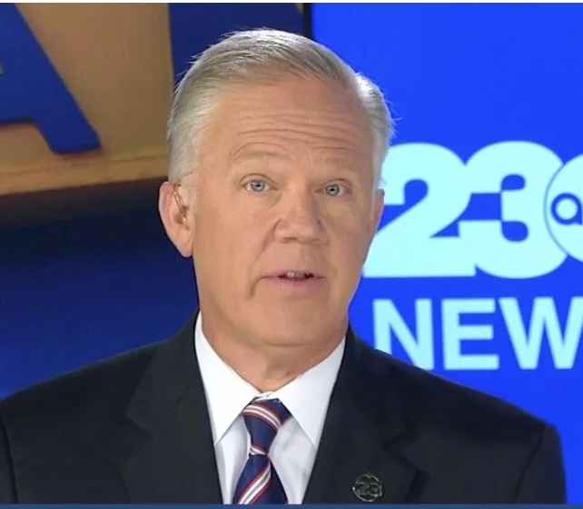 Demoted Off the Desk in Bakersfield 