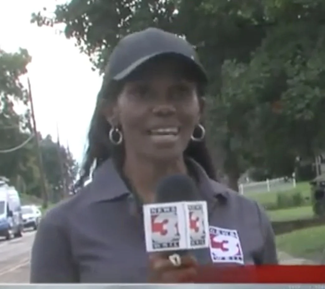 Is This The Worst Live Shot Ever? 