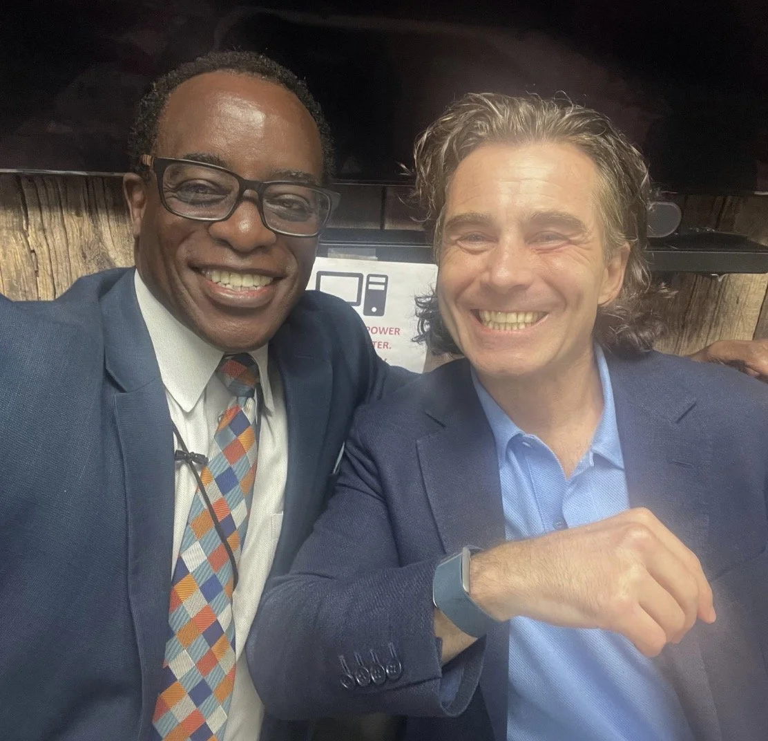 Damn! That is Some Serious Butt-Kissing 