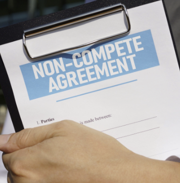 Trump Admin to Overturn Non-Compete Ban 