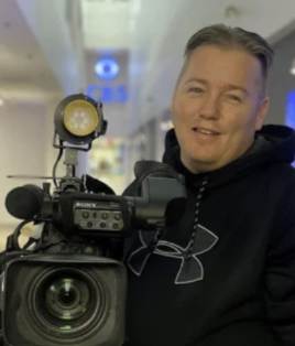 This Photographer Gets the Gift of Life 