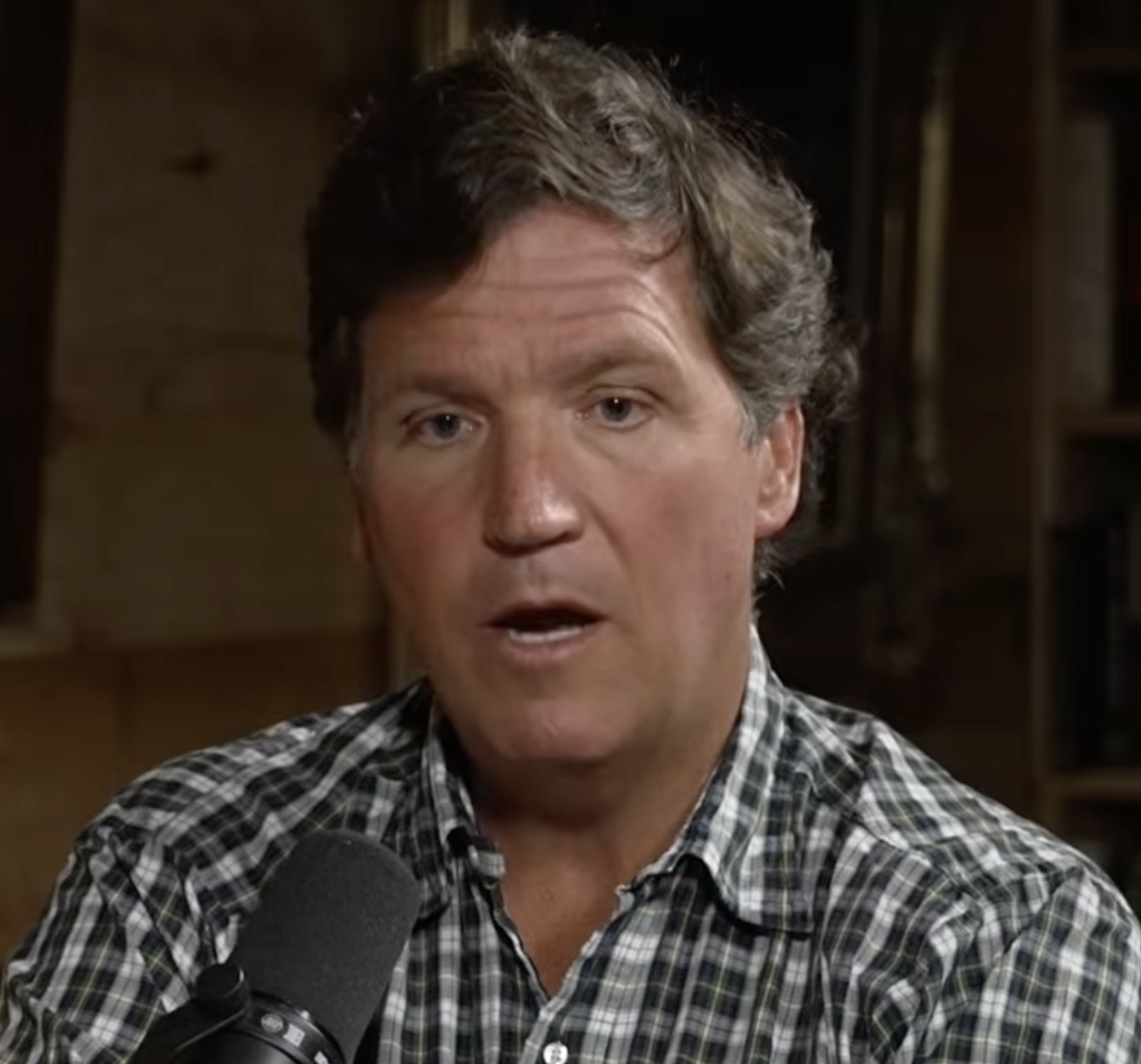 Tucker Carlson Says He's Sorry 