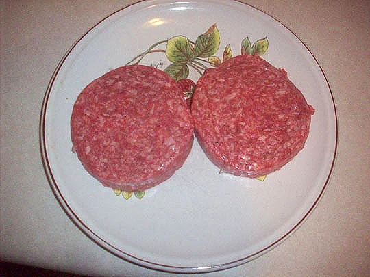 17. pattiesonplate_dec17.jpg