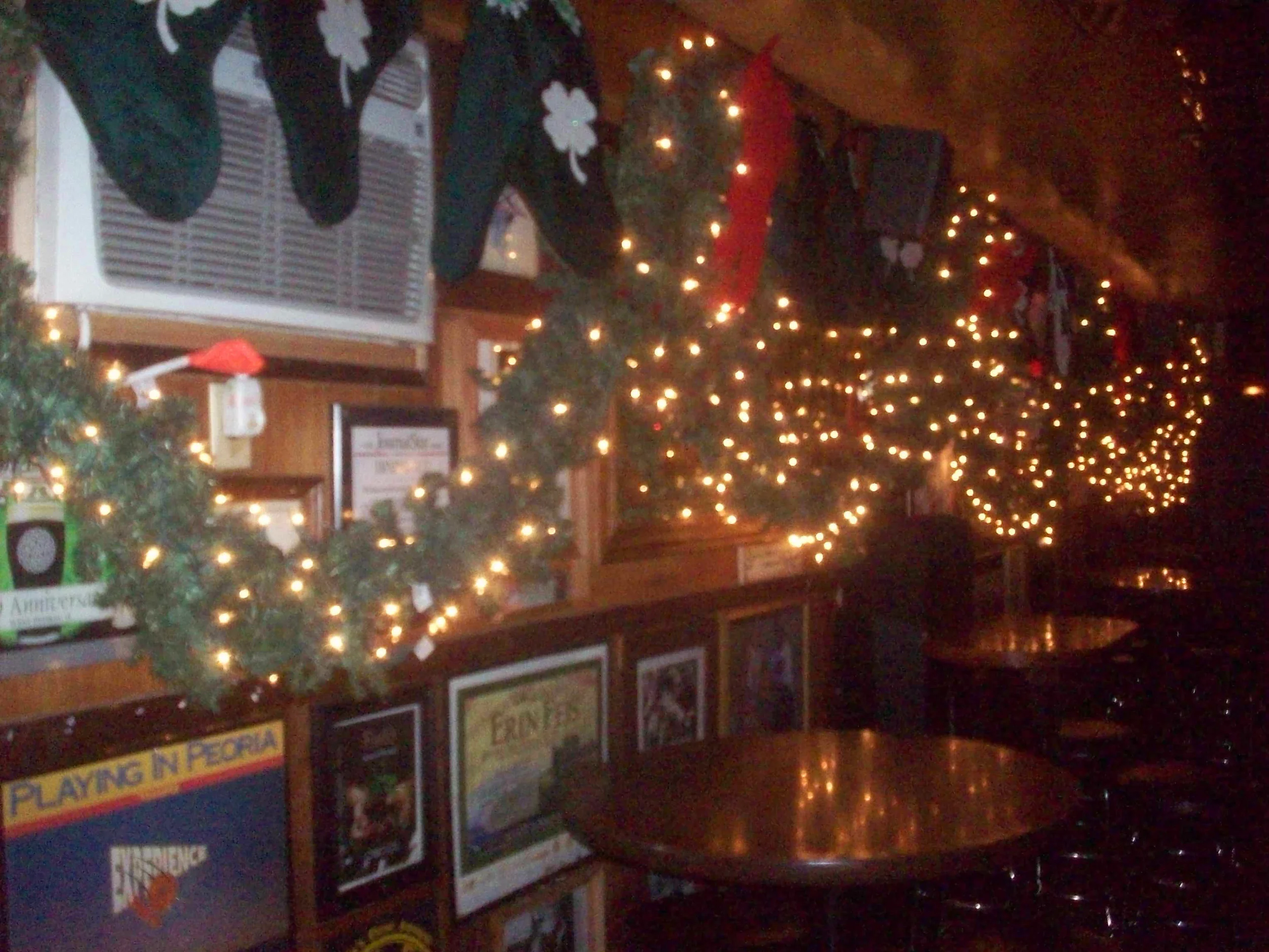 8. festivelightsrolfs_dec18.jpg