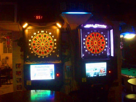 12. electonicdarts_dec31.jpg