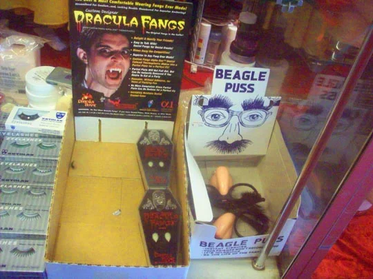 19. draculafangs_jan4.jpg