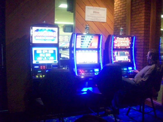 27. pokermachines_jan25.jpg
