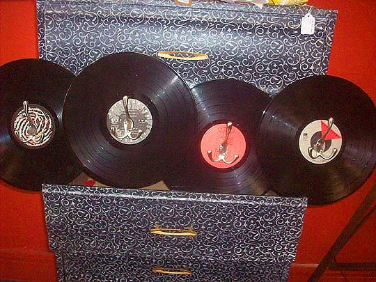 22. recycledvinyl_feb13.jpg