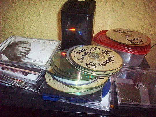 12. handpickedmusic_feb15.jpg