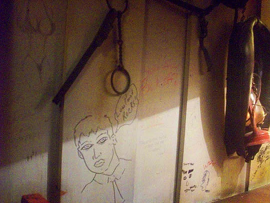 18. drawingonwalls_feb19.jpg