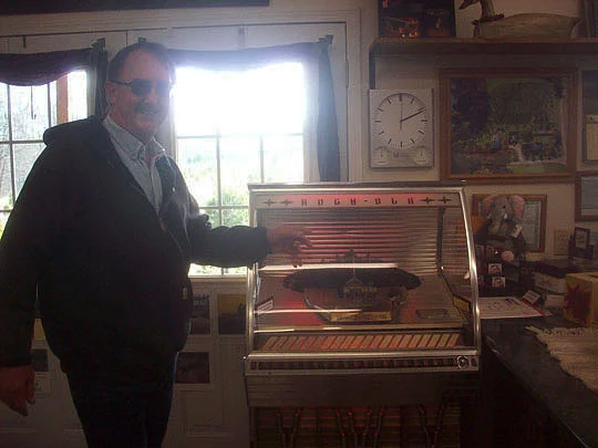 16. rockolajukebox_feb20.jpg