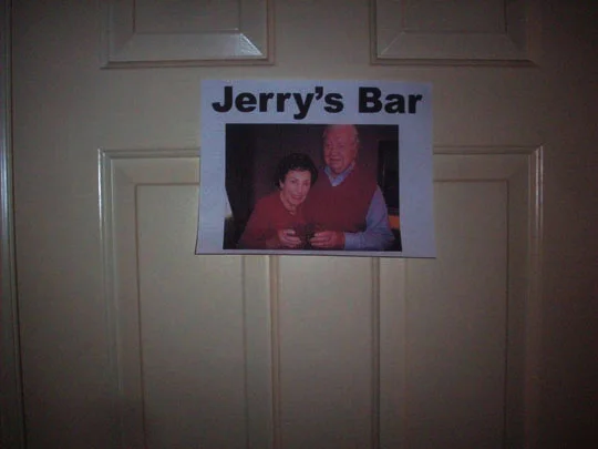 2. jerrysbar_Nov29.jpg