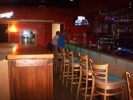 6. bar_Nov30.jpg