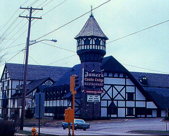 Jumer's—1975—Photo by Roger Wollstadt