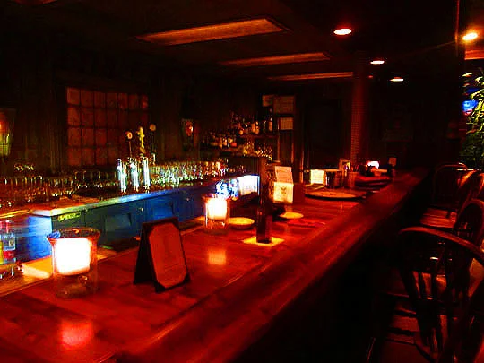 8. backatthebar_oct17-17.jpg