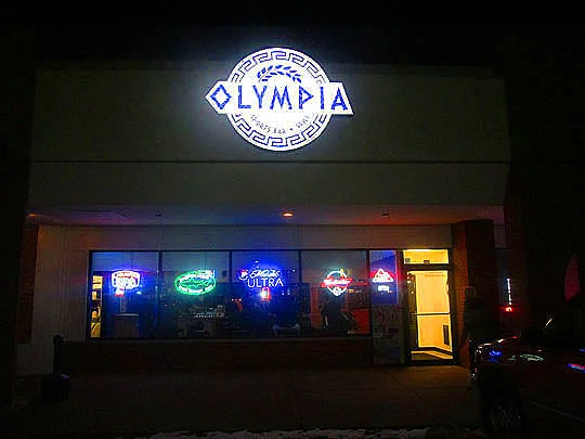 3. olympiaoutside_jan19-18.jpg