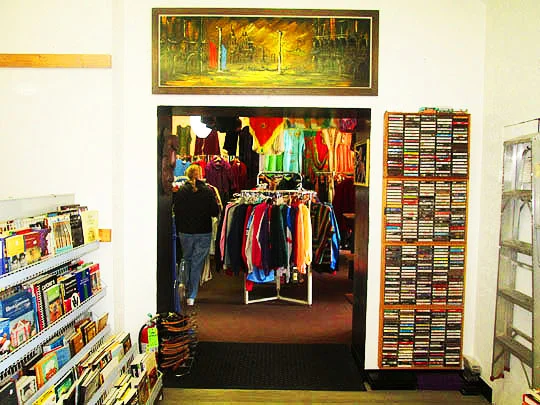 11. otherroom_feb13-19.jpg