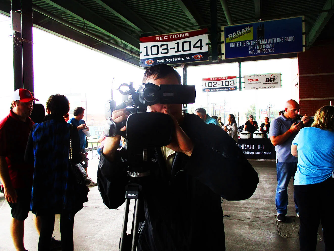 10. duelingcameras_9-25-19.jpg