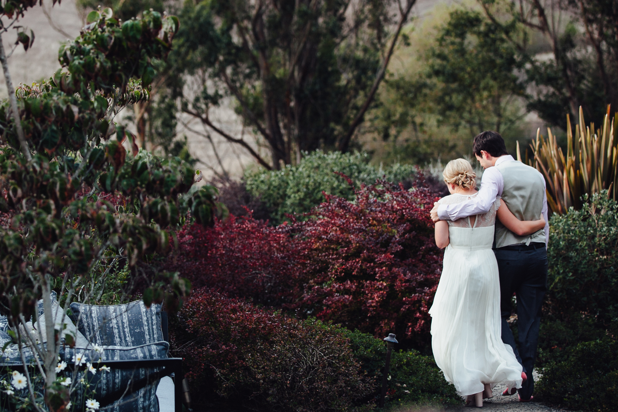  A sweet fall wedding at Bloomfield Farms in Petaluma, California. 