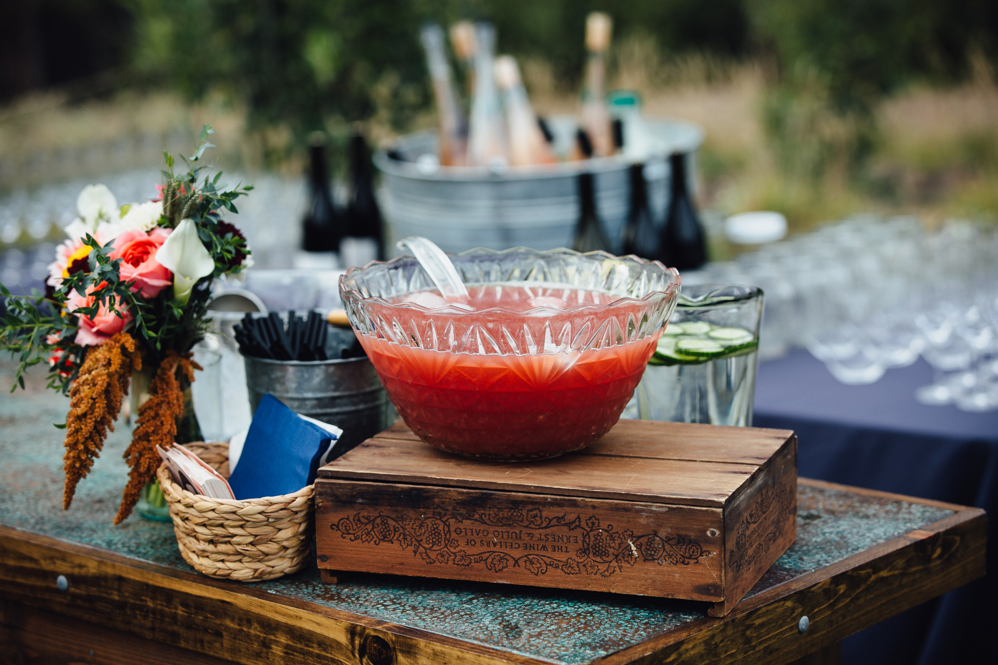  A sweet fall wedding at Bloomfield Farms in Petaluma, California. 