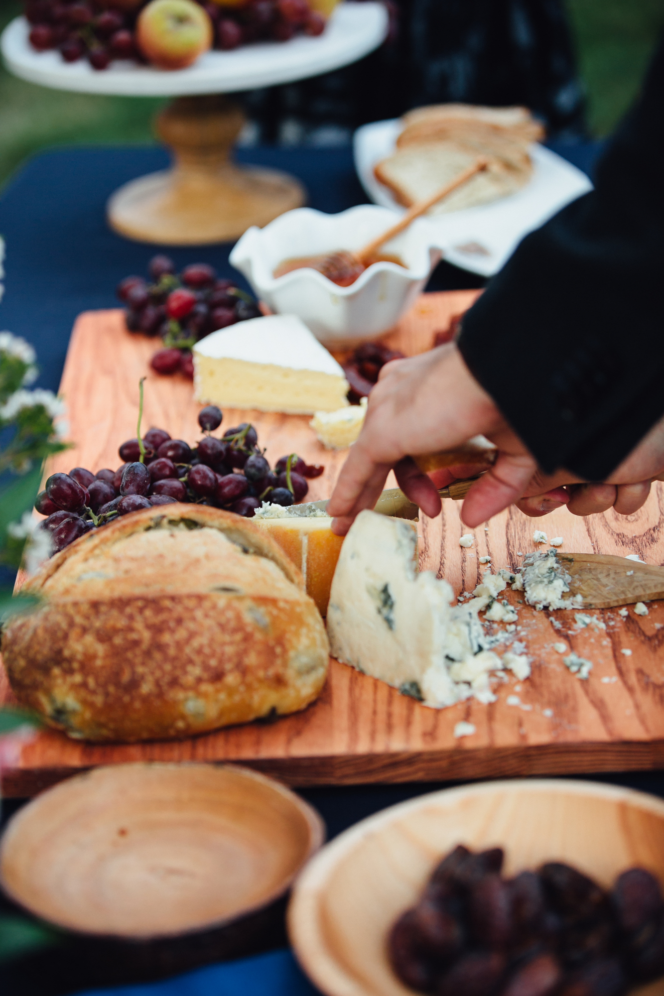  A sweet fall wedding at Bloomfield Farms in Petaluma, California. 