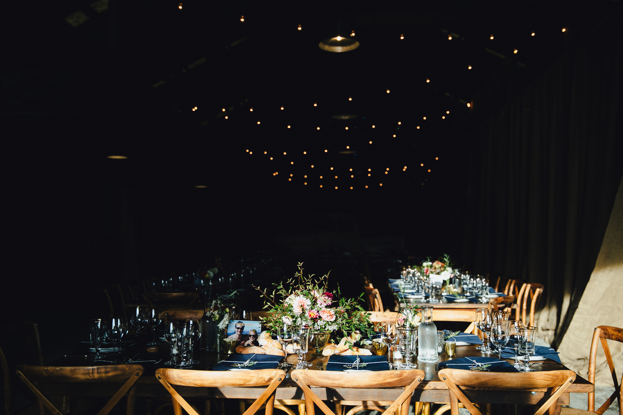  A sweet fall wedding at Bloomfield Farms in Petaluma, California. 