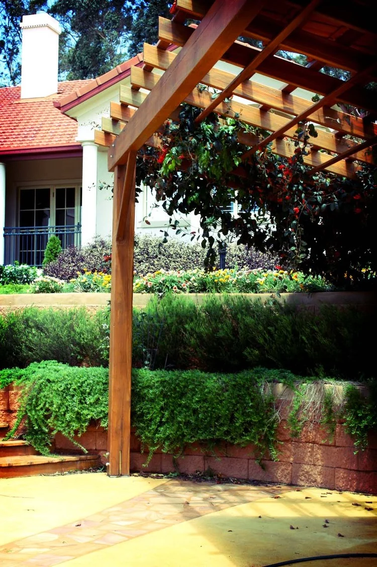 Toowoomba, QLDMass plantings for a traditional residence in Toowoomba. Read more...