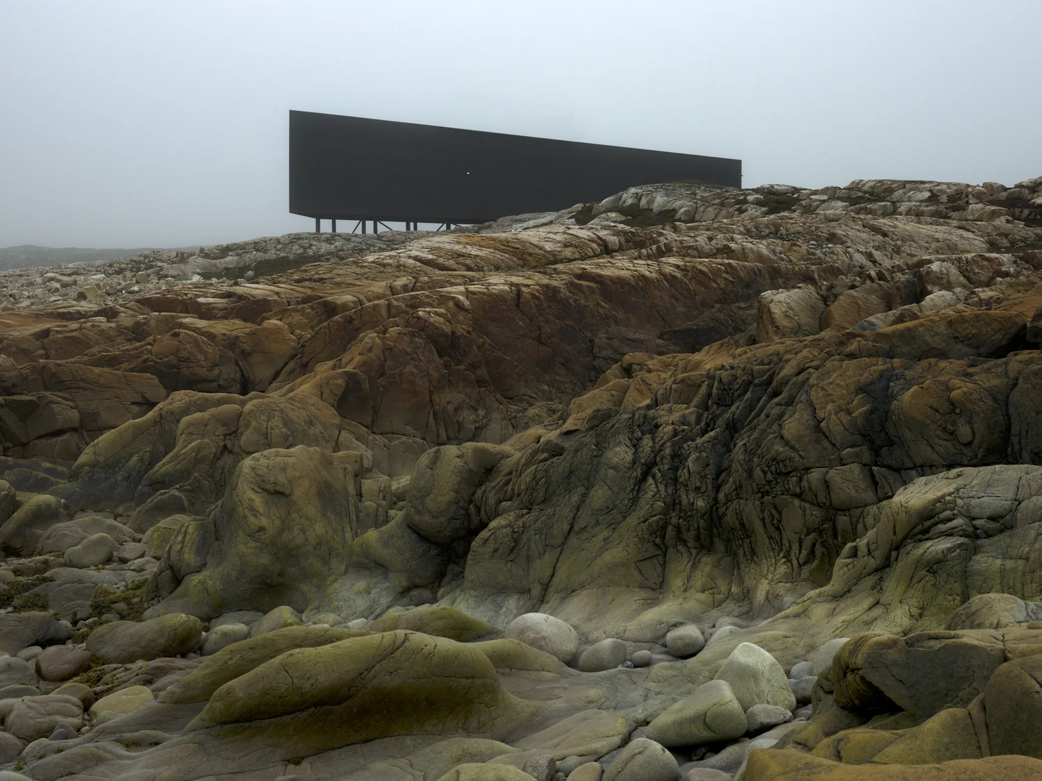 Longstudio by Todd Saunders