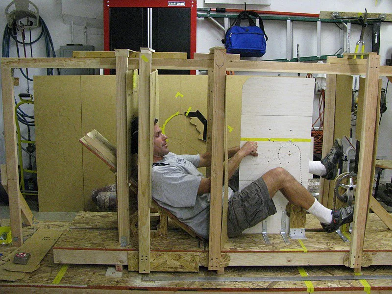 2011-08-10 01 mockup perpendicular stations.jpg