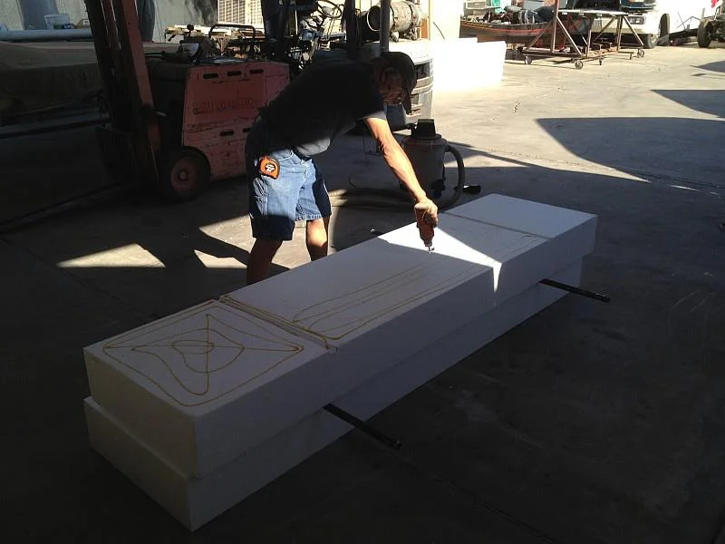 2012-07-10 16 body tooling glueing foam.jpg