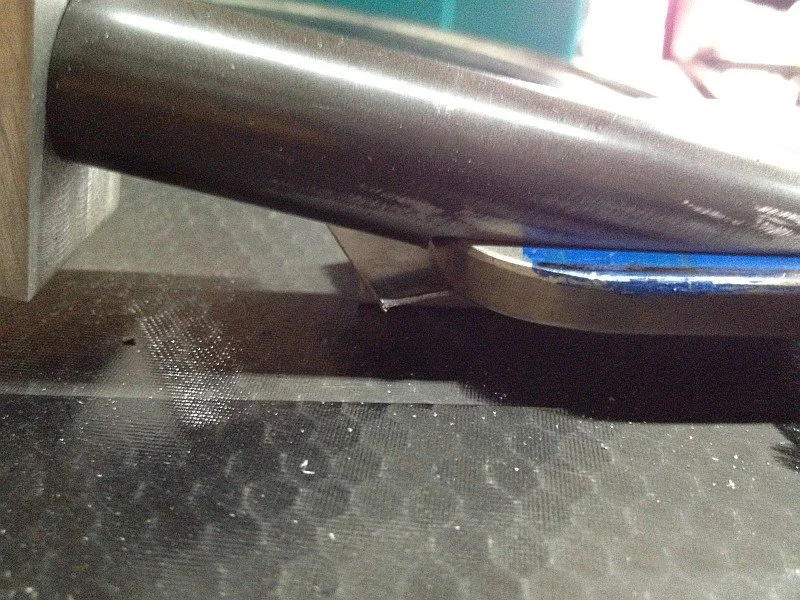 2012-07-11 09 streamliner fork stanchion closeup crown end.jpg