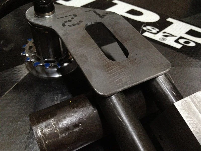 2012-07-11 14 streamliner fork stanchion closeup dropout end.jpg