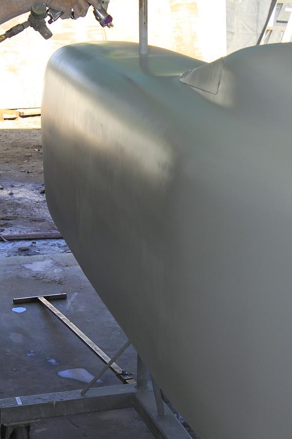 2012-08-23 03 body tooling spraying primer.jpg