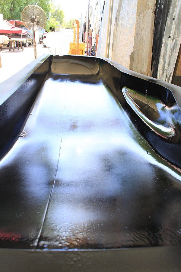 2012-08-31 07 streamliner body gelcoat.jpg