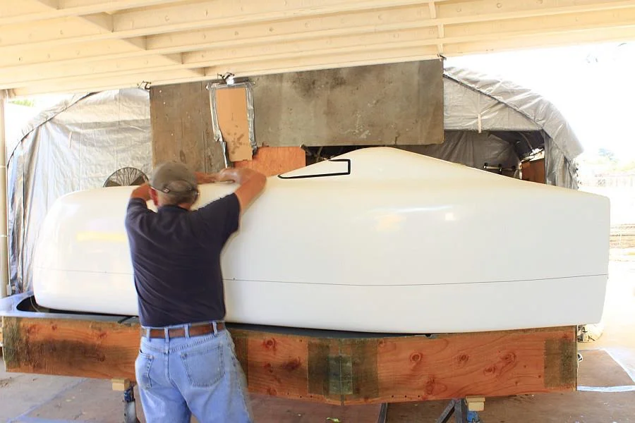2012-09-01 11 removing streamliner body from mold.jpg