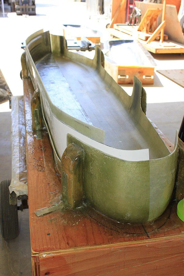 2012-09-04 07 streamliner body lower right half in cradle.jpg