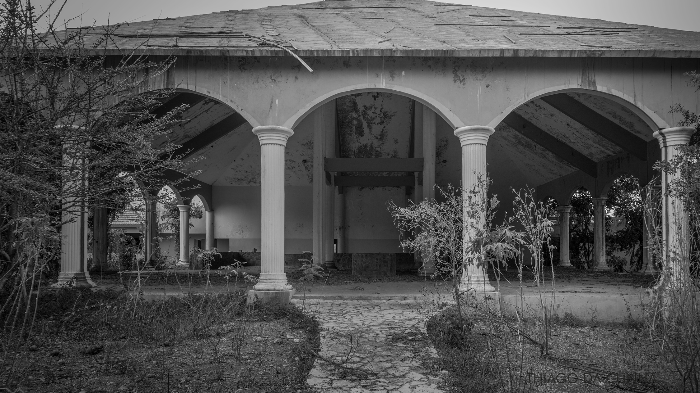 fotografia de hoteles abandonados en el caribe.jpg