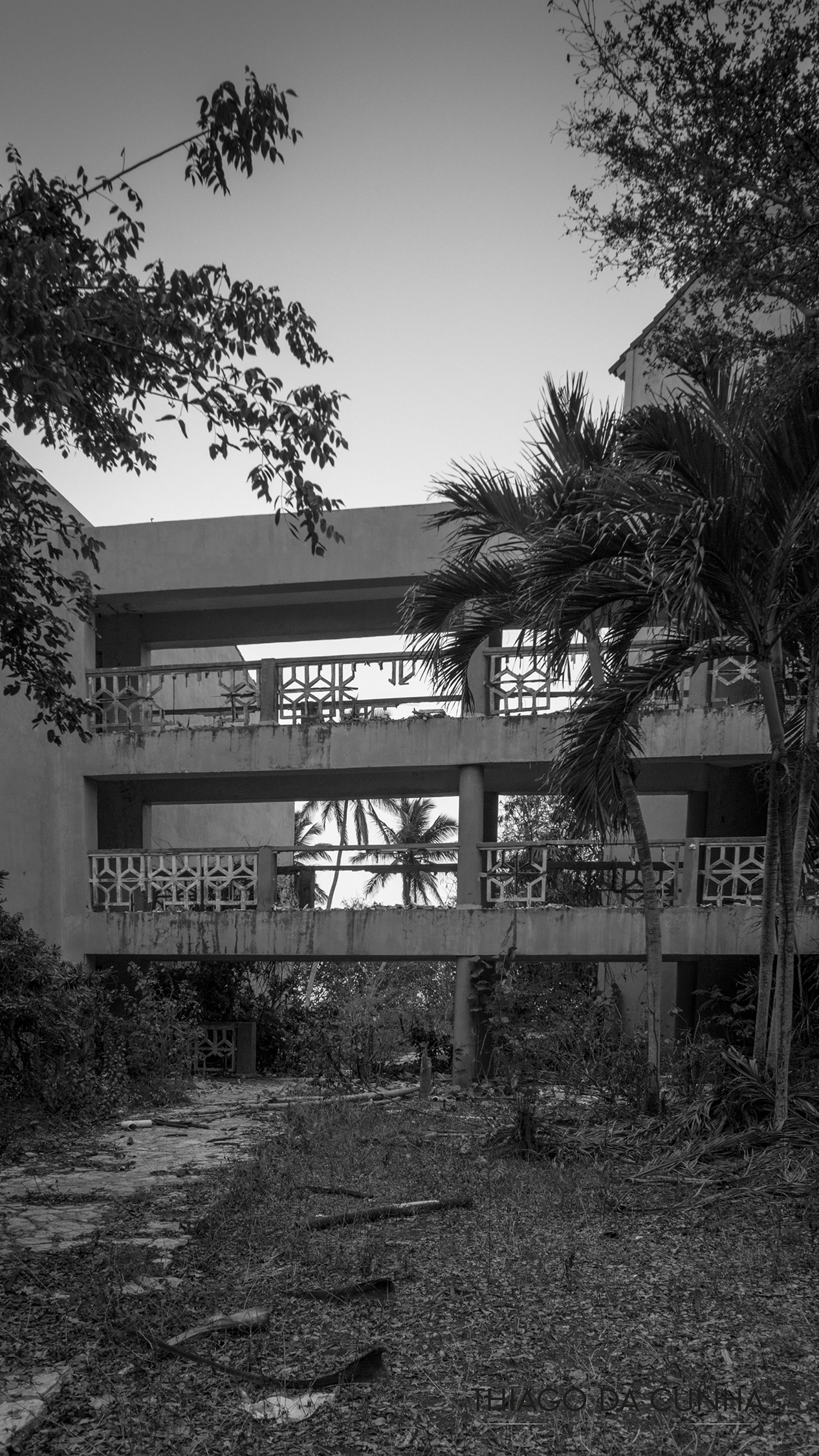 hoteles abandonados del caribe.jpg