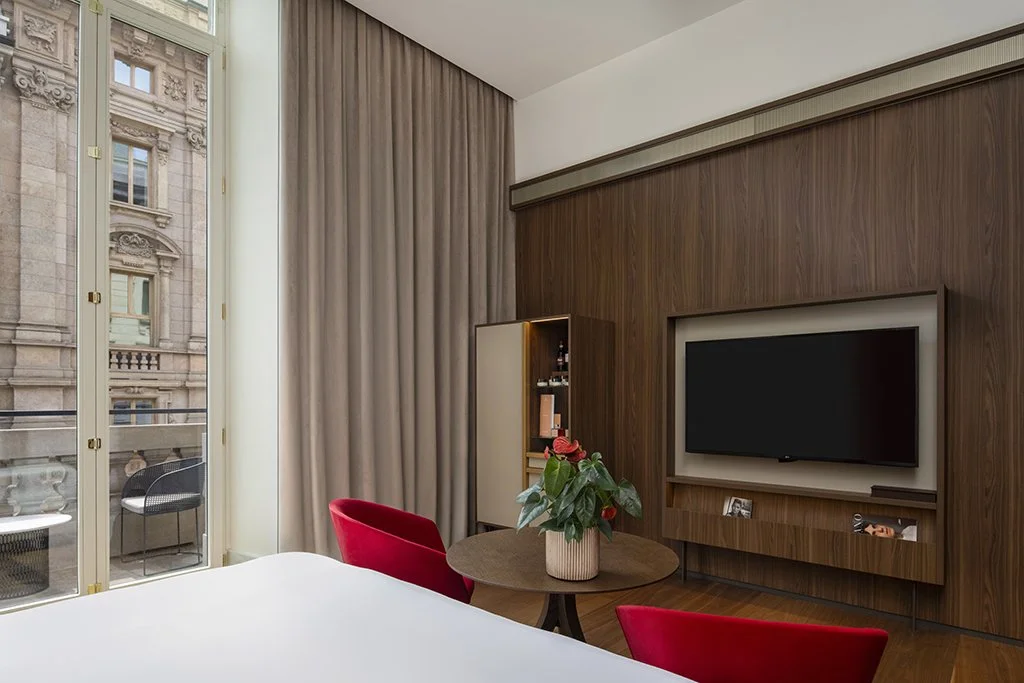 palazzo-cordusio-melia-presidential-suite-second-room.jpg