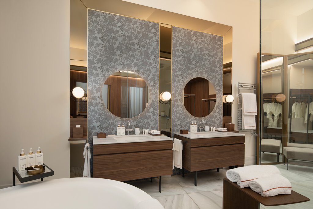 palazzo-cordusio-melia-main-bathroom-detail.jpg