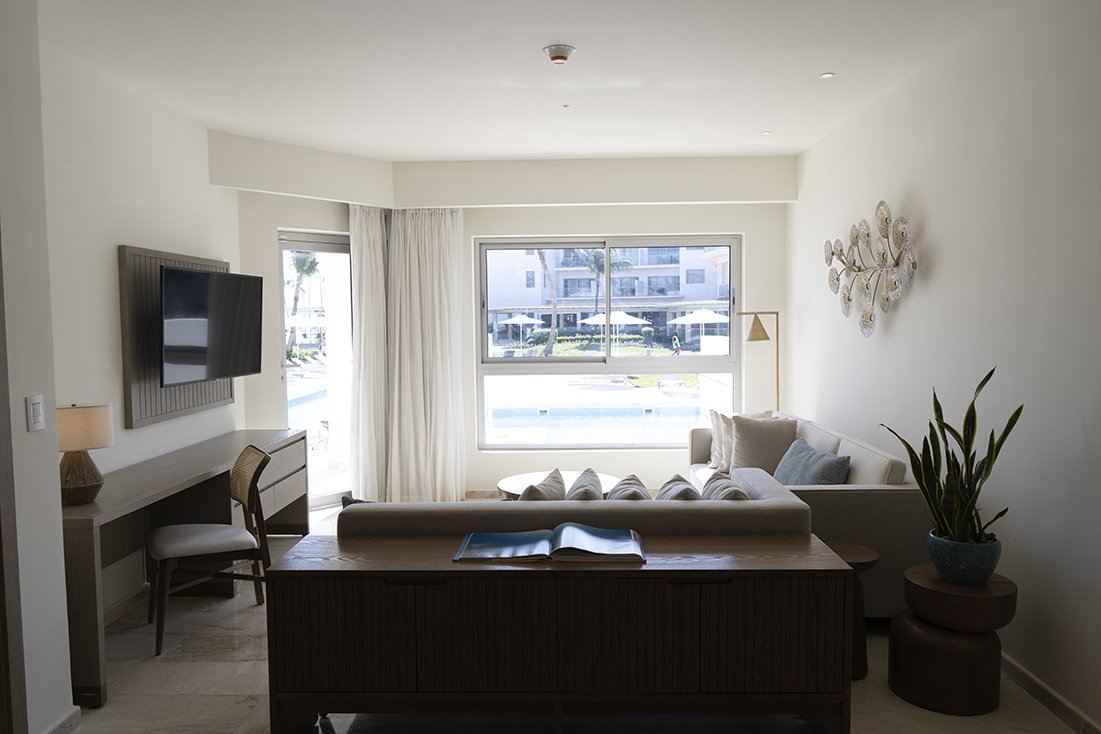 This is the before editing image of a Melia punta cana room where the exterior is visibly over exposed.