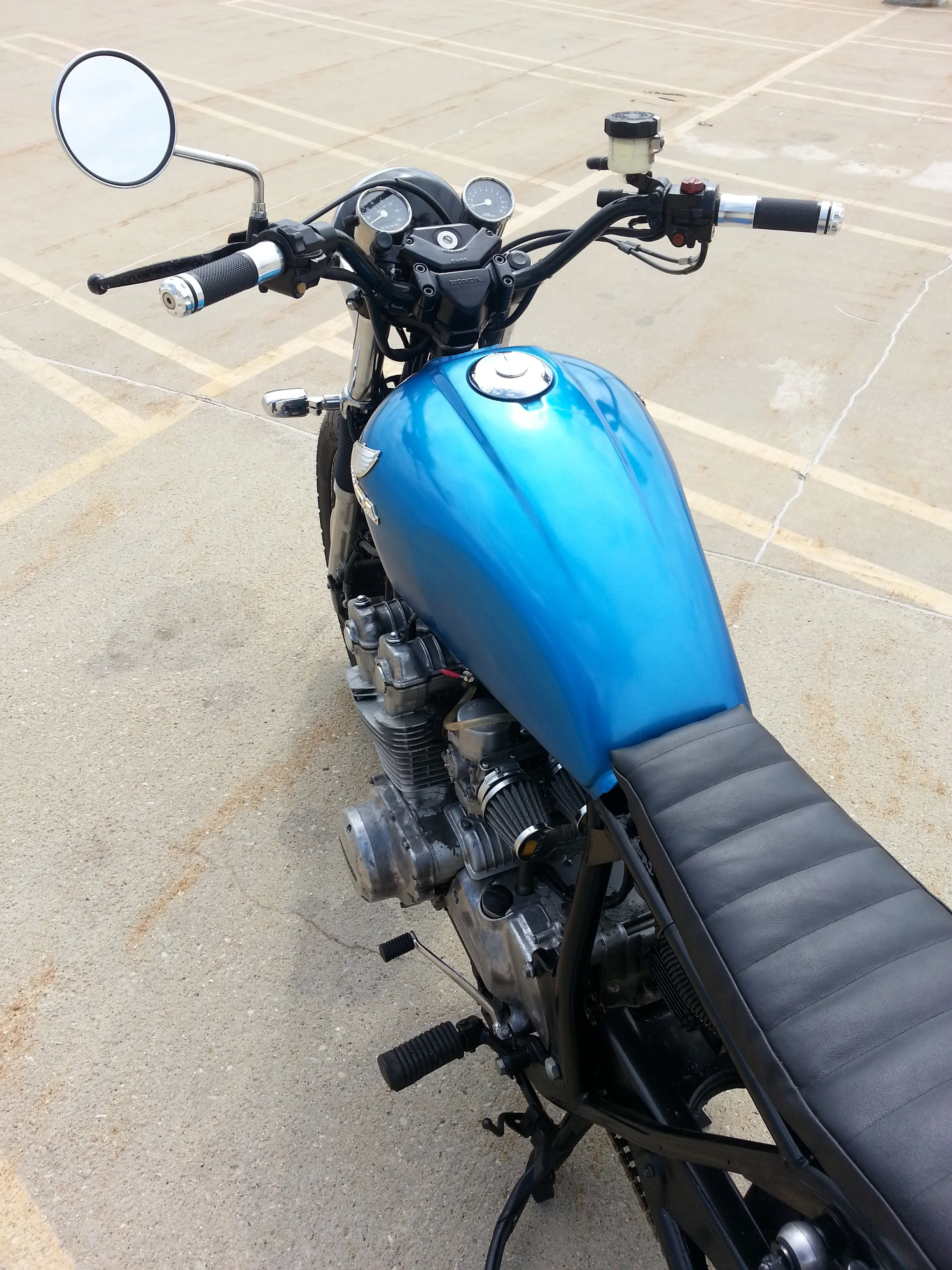 Lil Oiler – Honda CB750