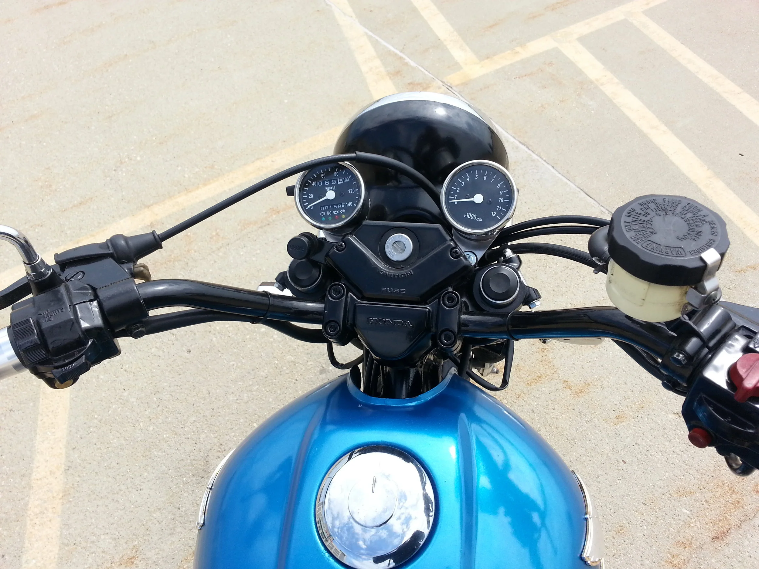 Lil Oiler – Honda CB750