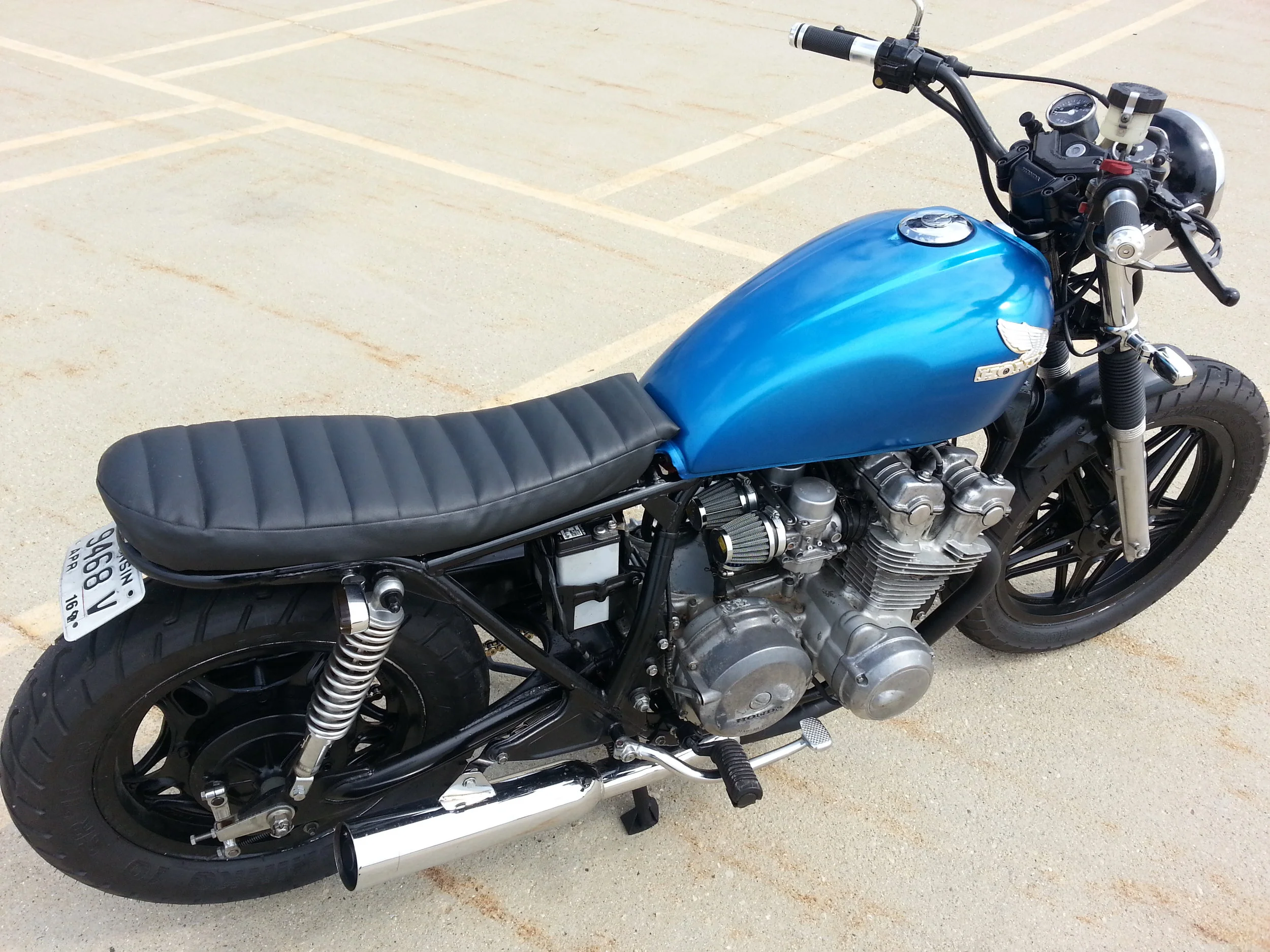 Lil Oiler – Honda CB750
