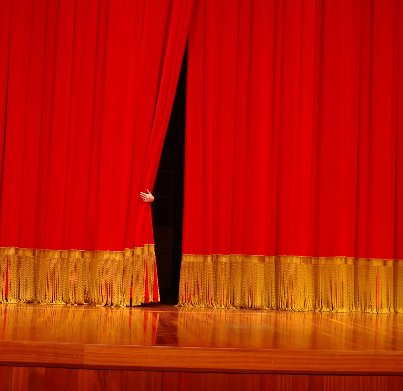 Curtains for DTU Show