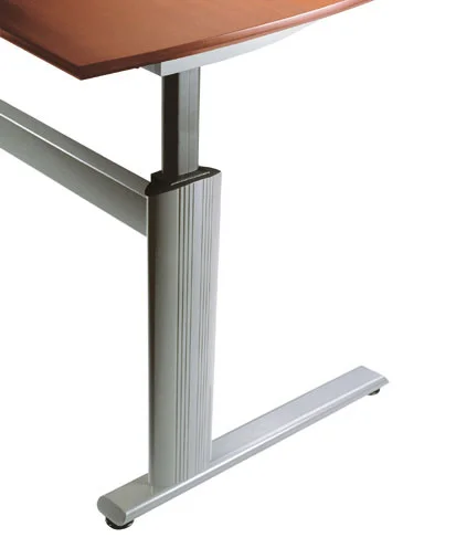 "Ergo" office furniture / skrifstofuhúsgögn