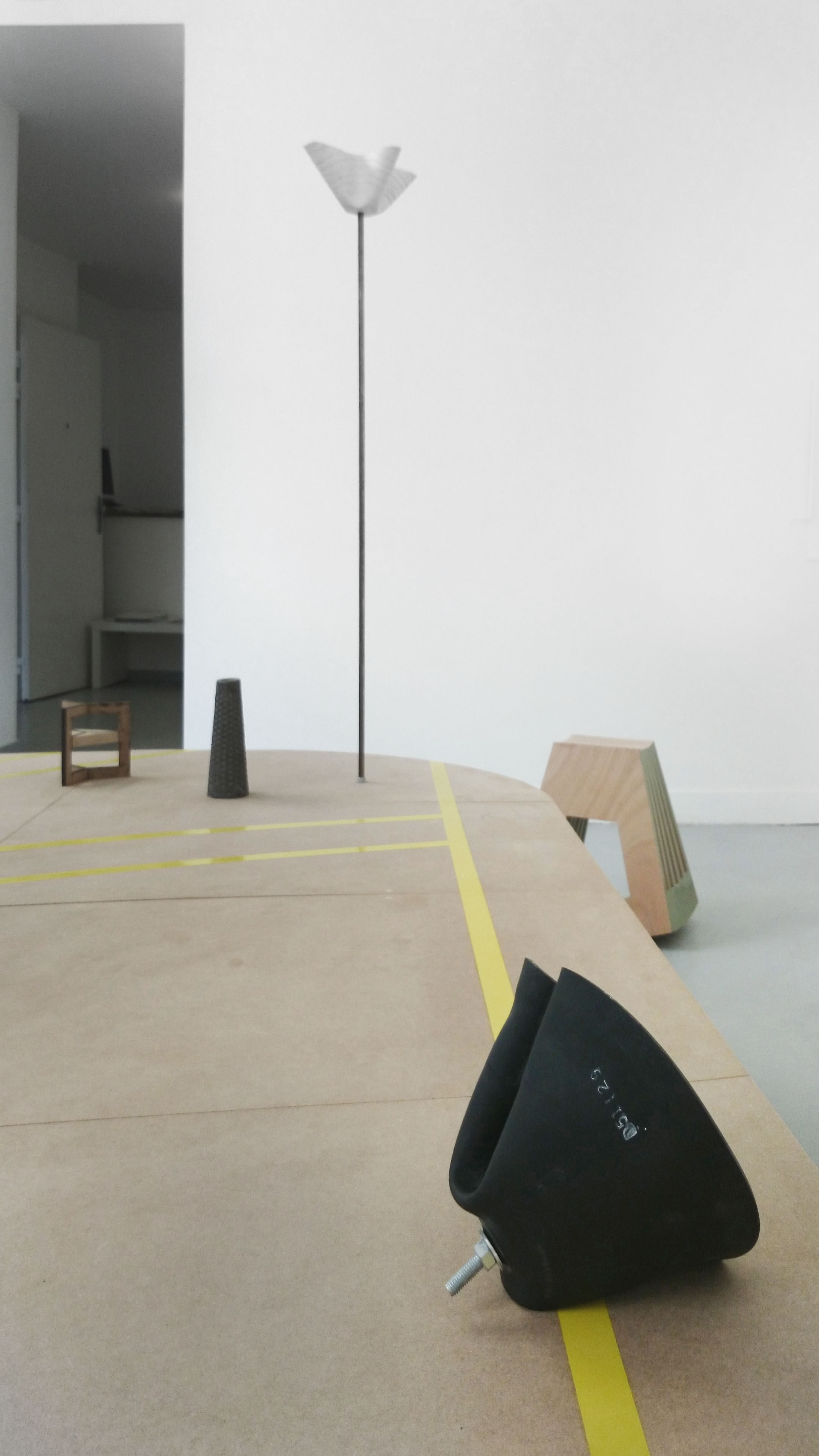 exposition-mute_felix-pinquier_vue-d-exposition_plateau.jpg