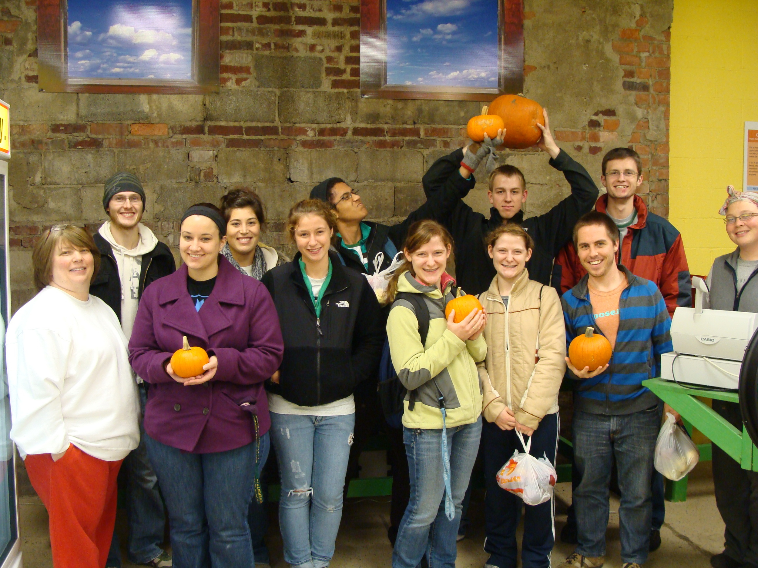 The first WSU Catalyst group visits Peaches N' Greens.