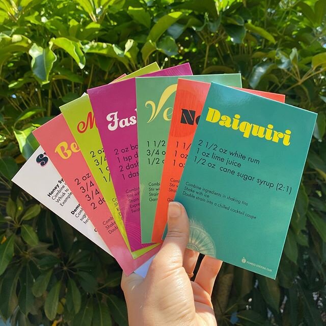 Posting here in case you’re not following the @pomelococktailclub account (do ittttttt) >> I did a personal project of illustrating 6 classic cocktail recipes and bundled them up in a cute little postcard pack. They make great gifts for t