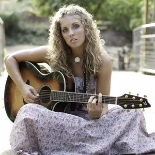 Erica Sunshine Lee – May 3, 2013 – Red Light Café, Atlanta, GA
